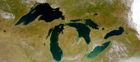 800px-Great_Lakes_from_space